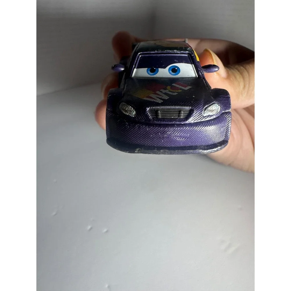 Disney Pixar Cars Max Schnell World Grand Prix Mattel Diecast Purple Car